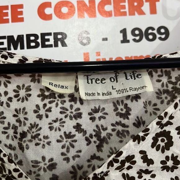 Tree of life tie front blouse - Picture 4 of 5